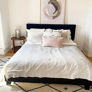 Modern Downtown Apartment Montreal