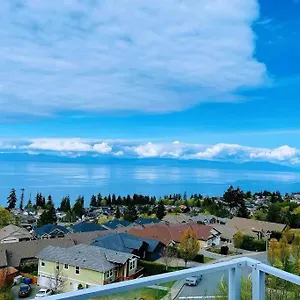 Modern House With Abundant Ocean View Holiday home Nanaimo